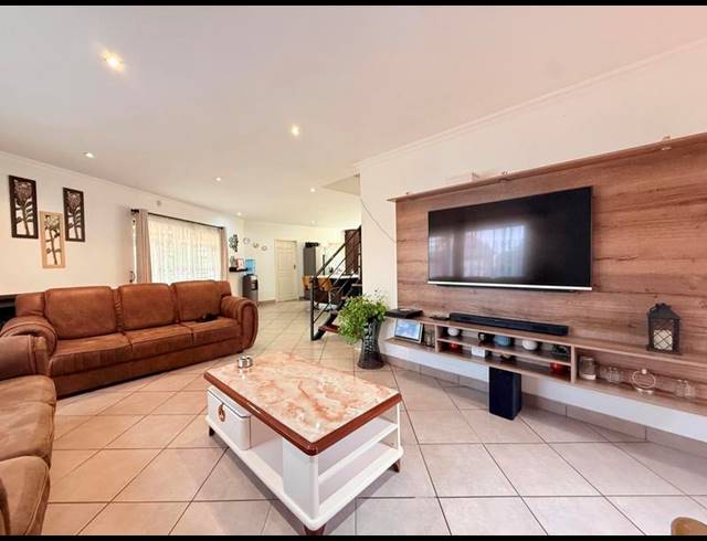 4 BEDROOM HOUSE FOR SALE IN TERENURE